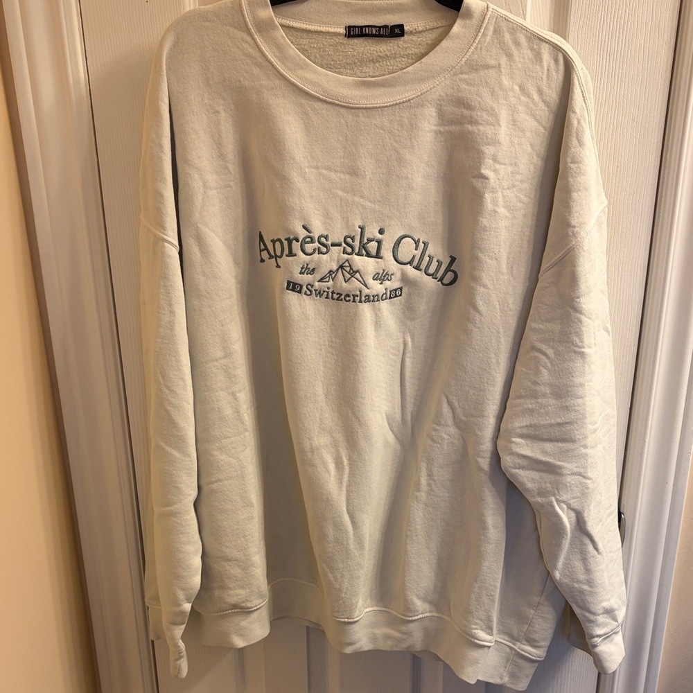 Women's Cream Crewneck Sweatshirt